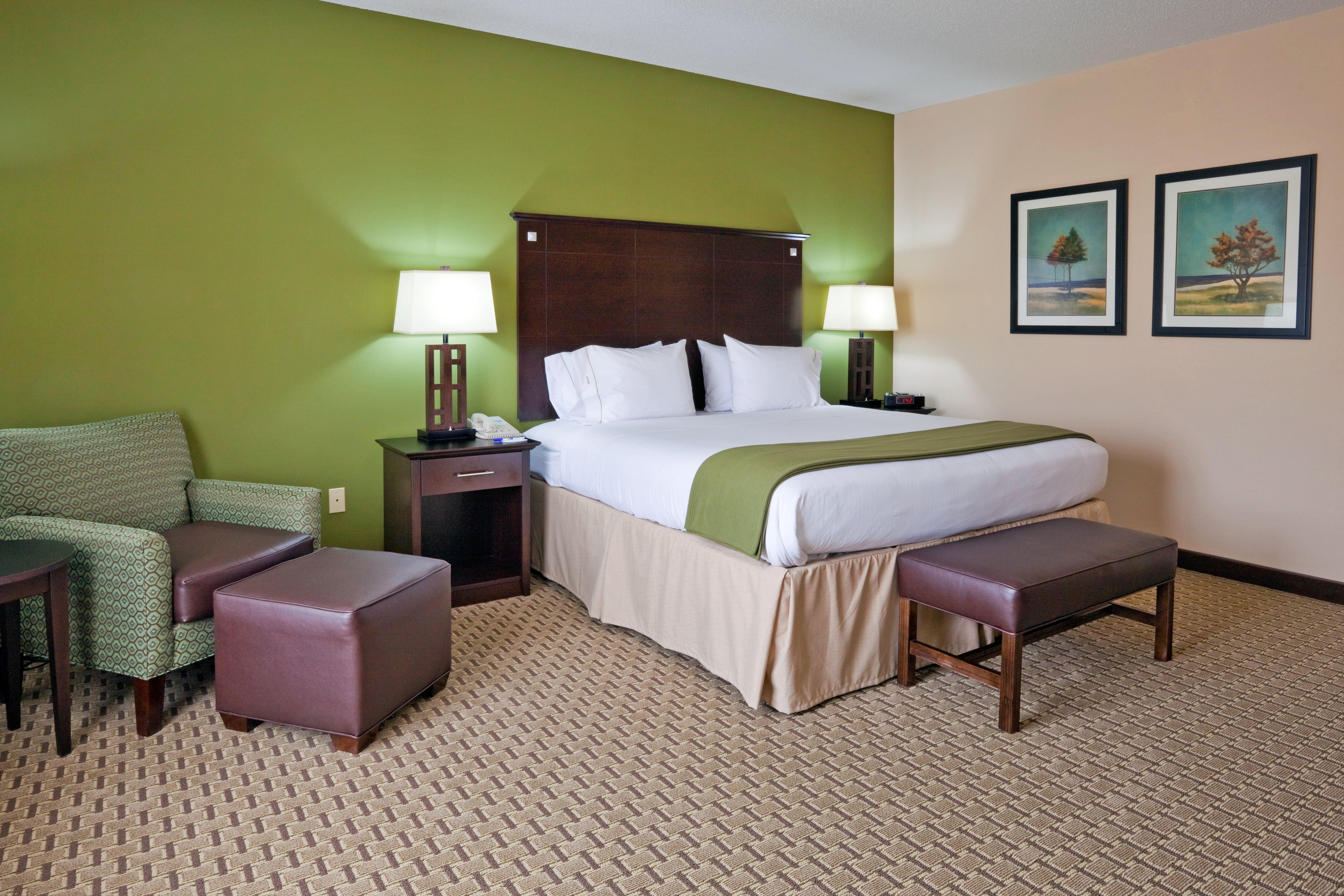 Holiday Inn Express Hotel & Suites Opelika Auburn By Ihg Buitenkant foto
