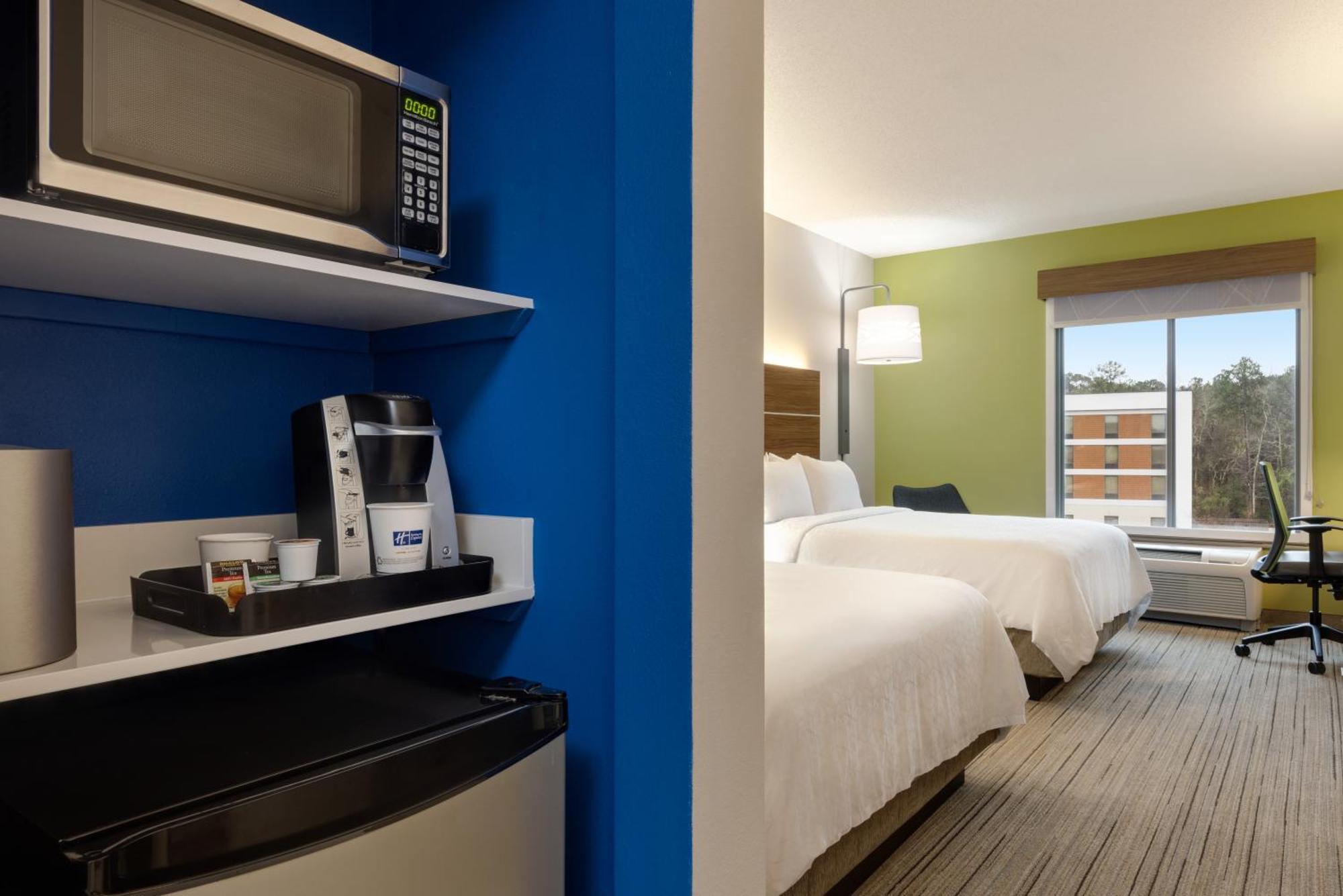 Holiday Inn Express Hotel & Suites Opelika Auburn By Ihg Buitenkant foto