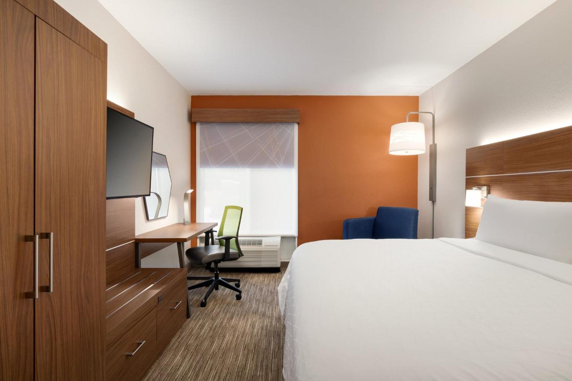 Holiday Inn Express Hotel & Suites Opelika Auburn By Ihg Buitenkant foto